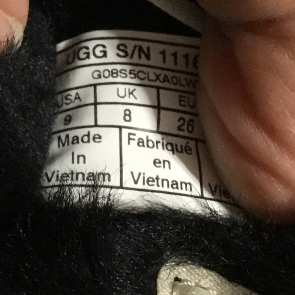 Ugg Fluff Yeah Slide - Picture 9 of 10